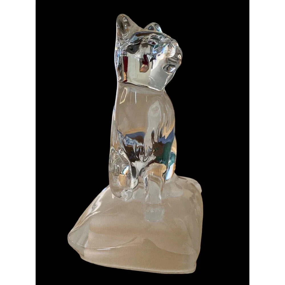 Art Glass Cat Figurine Paperweight Sitting On A Frosted Glass Pillow 5" Clear - Picture 3 of 5